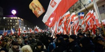 Polonia este un adevărat exemplu: Judecătorii și procurorii rămân fără imunitate!