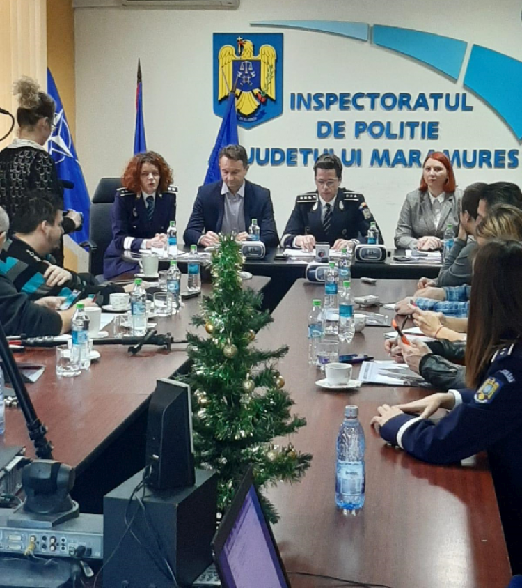 Poliţiştii maramureşeni au lansat Campania „HOŢII ÎŢI INVADEAZĂ INTIMITATEA”