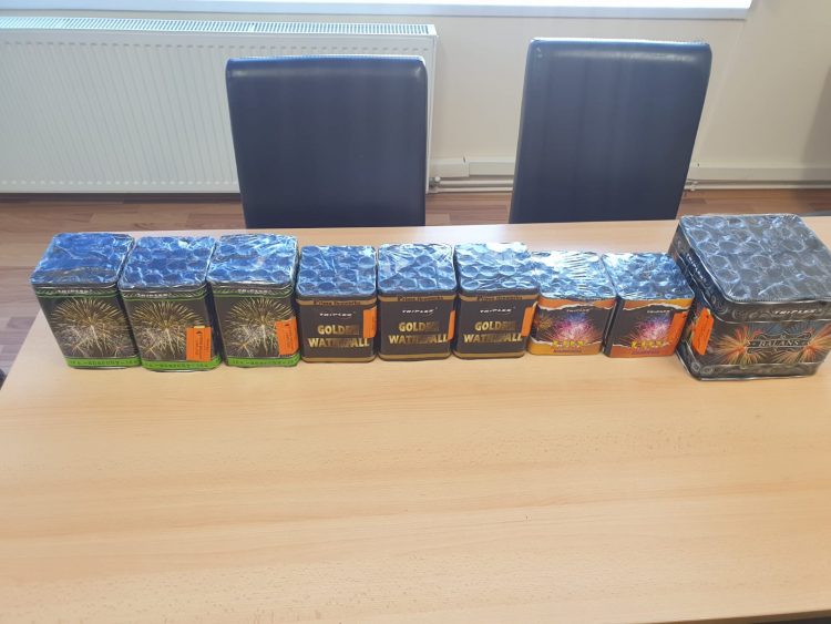 Artificii şi pocnitori, ridicate de poliţişti în Baia Sprie