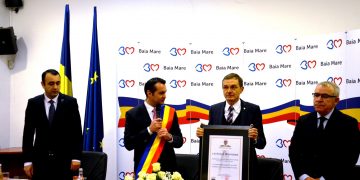 Ședința festivă de acordare a titlului de Cetățean de Onoare al Municipiului Baia Mare academicianului profesor universitar doctor Ioan Aurel Pop
