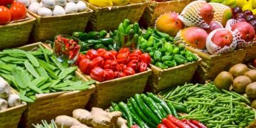 Controale ANSVSA: 10.000 de maşini care transportau animale vii verificate în trafic, amenzi de sute de mii de 1lei pentru depozitarea necorespunzătoare a fructelor şi legumelor