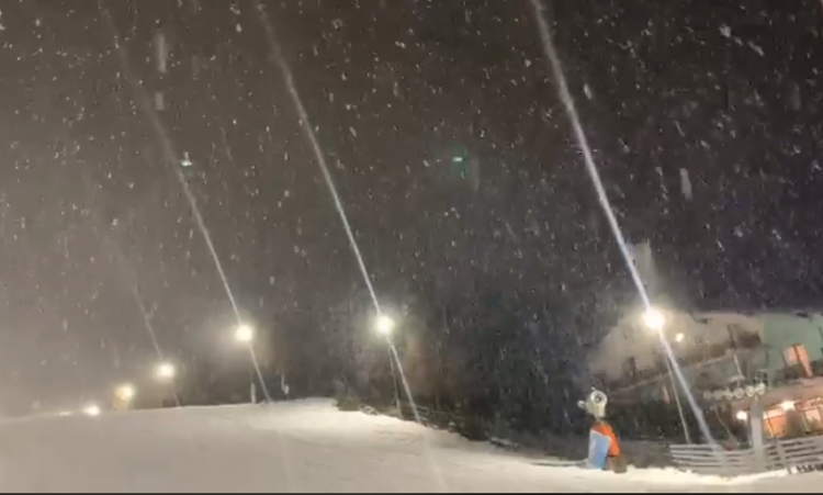 VIDEO: Ninge ca în povești la Cavnic