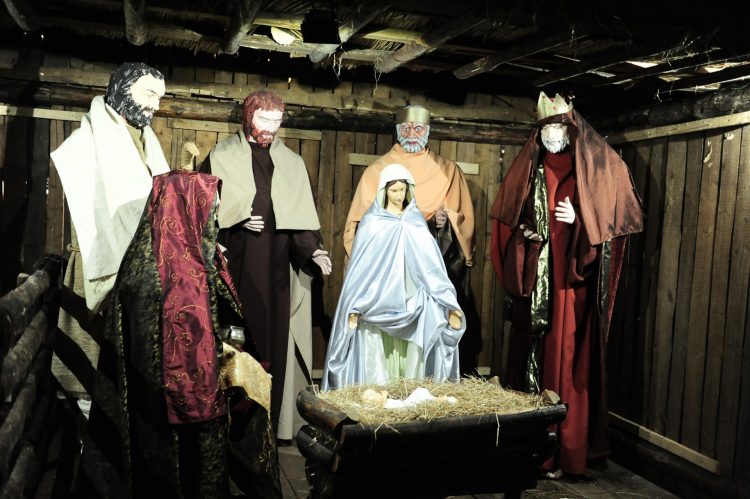 Papa Francisc apără amplasarea de scene legate de Naşterea Domnului în pieţele oraşelor şi alte locuri publice