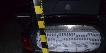 Percheziţii la contrabandiştii de ţigări. Ce dotări aveau aceştia pentru a face bani – FOTO