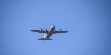 Un avion s-a prăbușit în Afganistan. Talibanii susțin că era plin cu ”ocupanți americani”