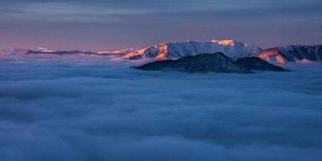 Frumusețile Maramureșului văzute de deasupra norilor. FOTO