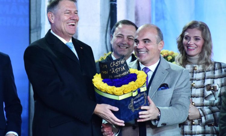 Cine să-l mai creadă pe Rareș Bogdan?