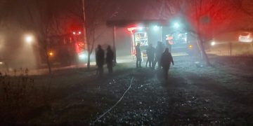 Incendiu la Finteușu Mare. Totul s-a făcut scrum – FOTO