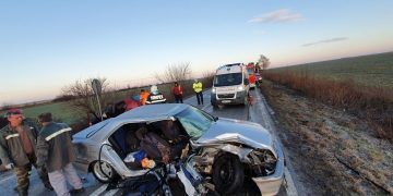 Două persoane decedate şi cinci rănite în urma unui impact teribil