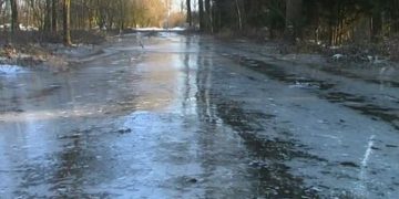 Cod galben de burniţă şi polei în Maramureş, până la ora 15.00