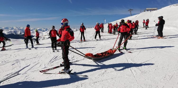 Salvamont Maramureș vă prezintă câteva măsuri în caz de accident pe pârtie