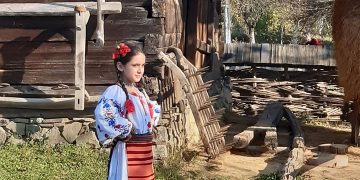 Spectacolul „Teodora Dănţăuşa și prietenii”, la Casa Armatei din Baia Mare