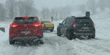 Ninsori și polei în România! Unde va ninge și unde va fi frig de vor crăpa pietrele