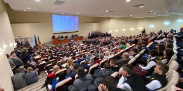 Președintele Academiei Române a primit titlul de Doctor Honoris Causa în Baia Mare