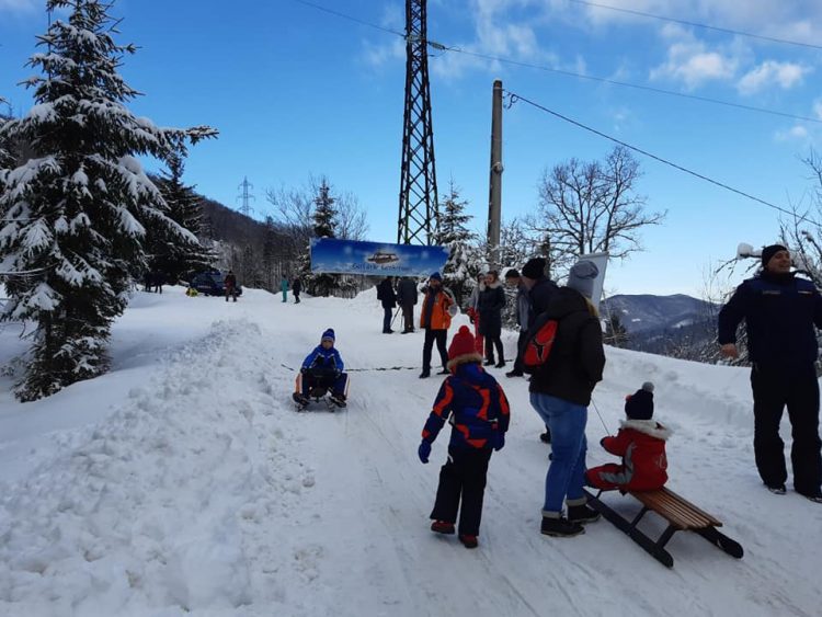 “Serbărilor Lenkerului” – o bucurie pentru cei mici, dar și pentru părinți. FOTO