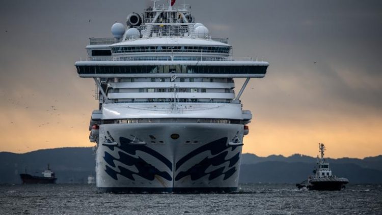 Un al doilea român depistat cu coronavirus la bordul vasului „Diamond Princess”