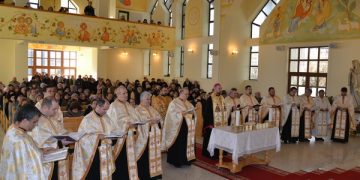 Papa Francisc: „Numai cel care simte suferința în prima persoană va ști să fie o întărire pentru celălalt”.  În Baia Mare Ziua Bolnavului a fost celebrată la Biserica „Sfânta Maria”