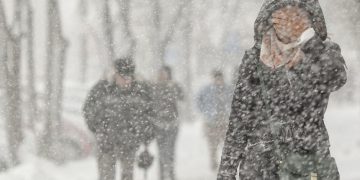 Avertizare meteo pentru Maramureş. COD GALBEN şi COD PORTOCALIU de vânt şi ninsori viscolite până miercuri seara
