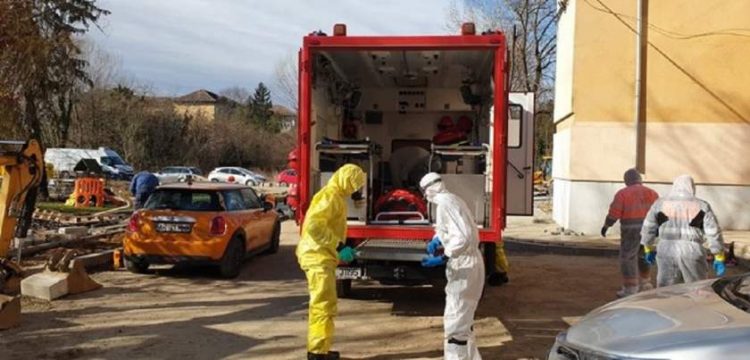 Copil de 10 ani din Teleorman, internat cu suspiciune de coronavirus