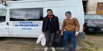 Doi cetăţeni marocani depistaţi la frontiera cu Ungaria