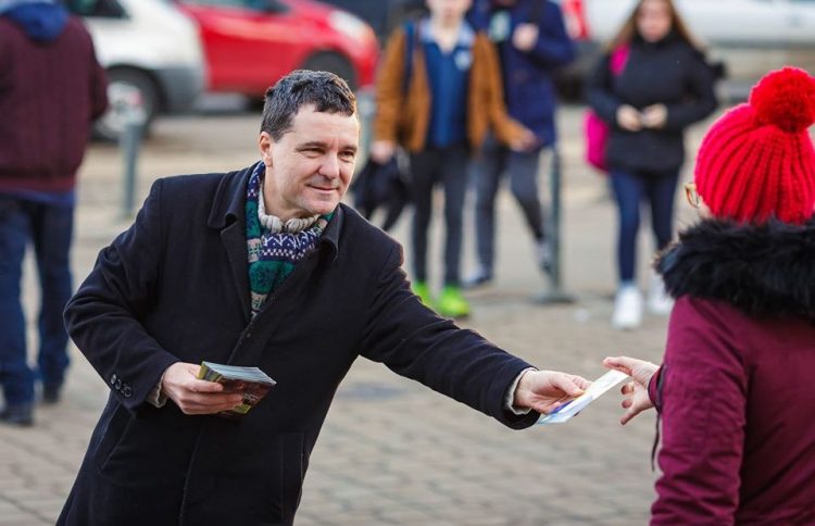Nicușor Dan – ”Pensia de handicap este o pomană socială”