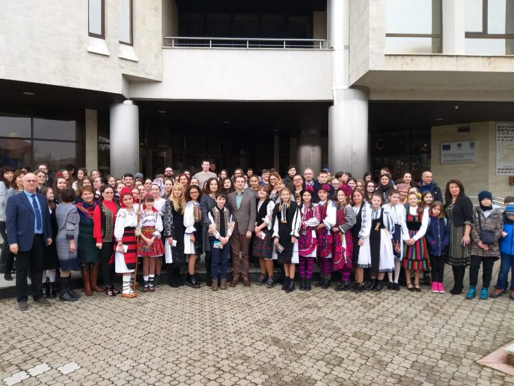 Proiectul Educațional ,,Vis de iarnă”, organizat de Palatul Copiilor Baia Mare în parteneriat cu Școala George Coșbuc din Sighet