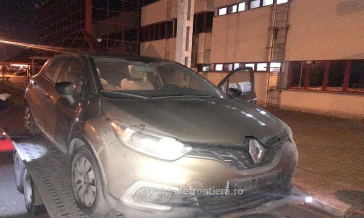 Renault Captur, semnalat furat din Belgia, descoperit de poliţiştii de frontieră