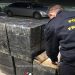Focuri de armă şi ţigări de peste 70.000 lei confiscate de poliţiştii de frontieră din Valea Vişeului