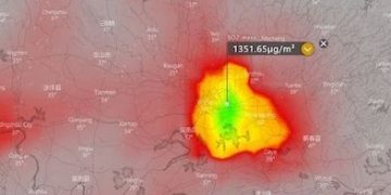 Substanţa detectată de sateliţii meteo deasupra oraşului Wuhan indică un scenariu sumbru