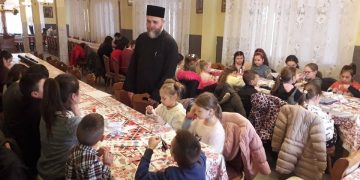 Cele 10 porunci pe înțelesul copiilor la Mănăstirea  „Adormirea Maicii Domnului” Moisei