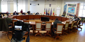 Ședința de plen a Consiliului Județean se desfășoară în patru etape, pentru a preveni orice riscuri de infectare cu noul coronavirus