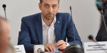 După ce președintele CJ a pus piciorul în prag, prefectul a dat ordinul: Maramureșul se închide!