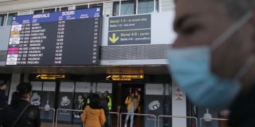 Ministerul de Externe anunţă: Un nou val de români din Italia va ajunge în țară