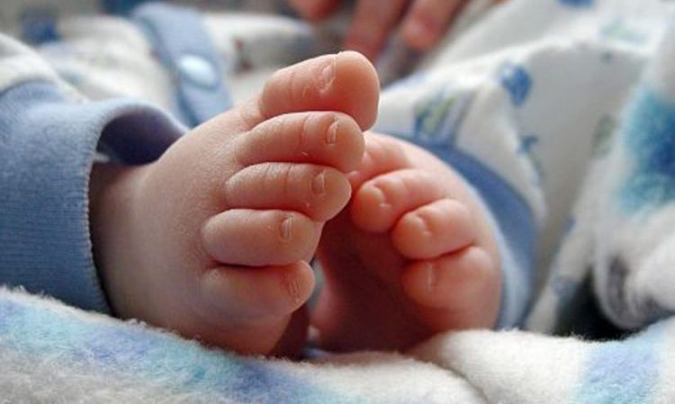 Alertă nouă de coronavirus: un bebeluș de opt luni, suspect de infecție, internat la spital