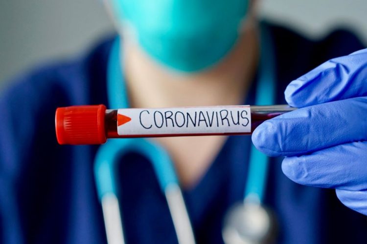 Bilanț îngrijorător! Numărul infectărilor de coronavirus a crescut cu 40% în ultimele 24 de ore: 450 cazuri noi şi 20 de decese