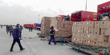 45 de tone de echipamente medicale aduse din Coreea de Sud cu o aeronavă NATO