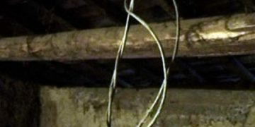 Un deţinut s-a spânzurat în grupul sanitar al camerei