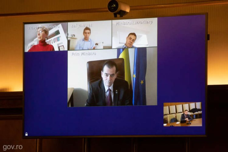 Guvernul se reuneşte în prima şedinţă de la instituirea stării de urgenţă în România