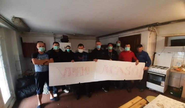 Zece șoferi de TIR, abandonaţi în Polonia, fără bani și mașini: „Vrem acasă!”