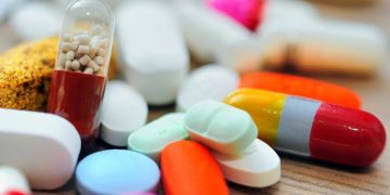 Italia interzice vânzarea cu 600 de euro a unui medicament împotriva COVID-19