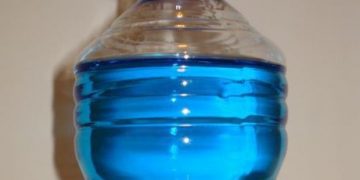 Lichid de parbriz vândut pe post de spirt