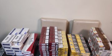 Percheziții domiciliare în Baia Mare, la locuințele unor persoane bănuite de contrabandă cu ţigări