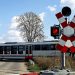 Maşina unui poliţist de frontieră de la Valea Vişeului, lovită de tren, la o trecere de nivel cu calea ferată