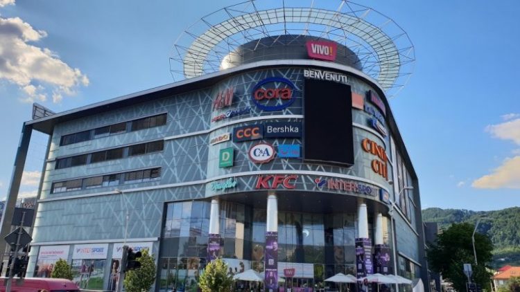 Decizii CJSU: De sâmbătă, 21 martie, se închid mall-urile, rămânând deschise magazinele alimentare şi farmaciile