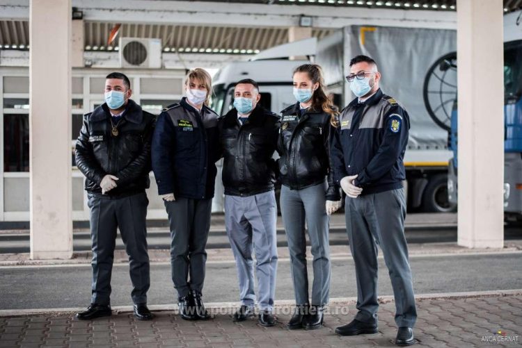 Peste 4.500 de poliţişti de frontieră vor fi la datorie, zilnic, în perioada Sărbătorilor Pascale