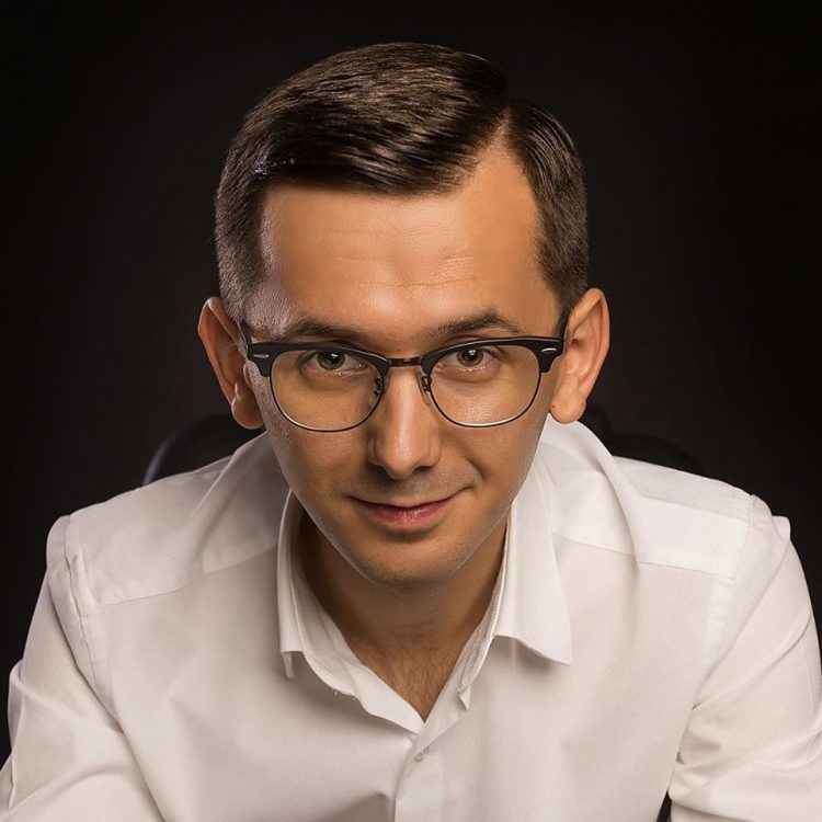 Un deputat liberal susține CENZURA. Cum vrea să închidă mii de site-uri