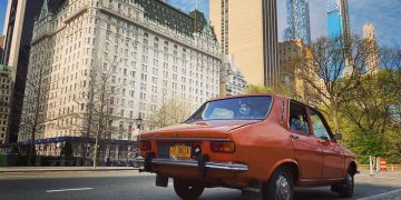 Dacia 1300, ședință foto pe străzile goale din New York – FOTO