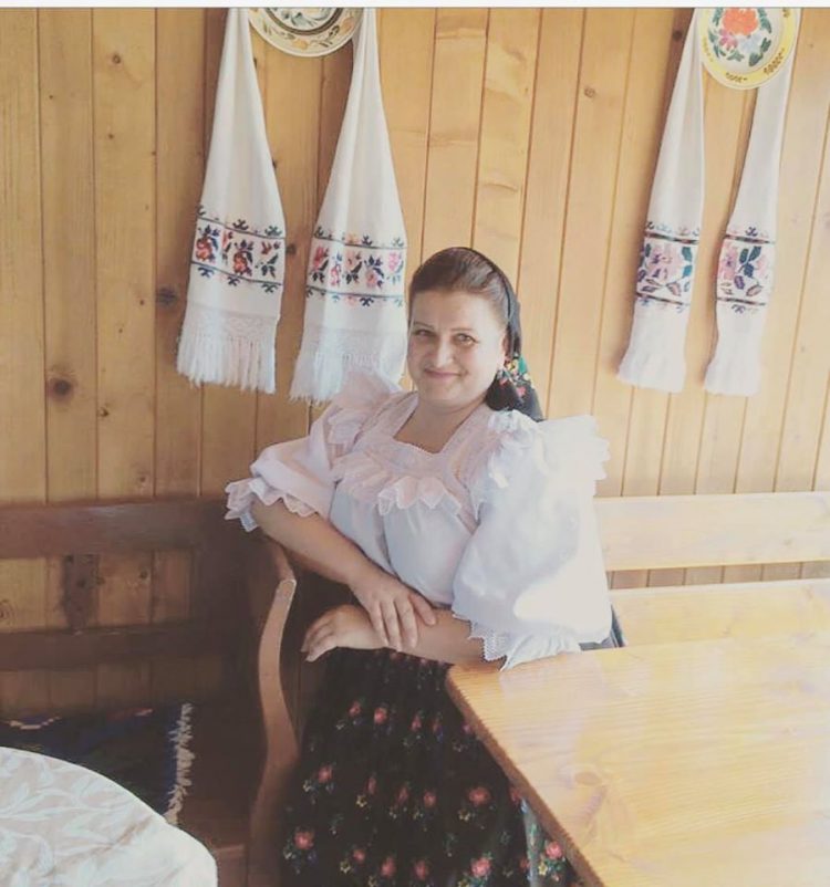 Lucia Butcure, primarul localității Cupșeni: „Să ne păstrăm credința!”