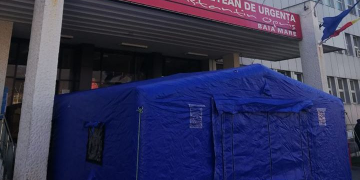 Bătaie de joc la Spitalul Județean de Urgență. Bolnavii se plâng că sunt lăsați la mila lui Dumnezeu