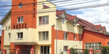 Dosar penal pentru persoanele petrecăreţe aflate într-un centru de carantină din Sighetu Marmaţiei